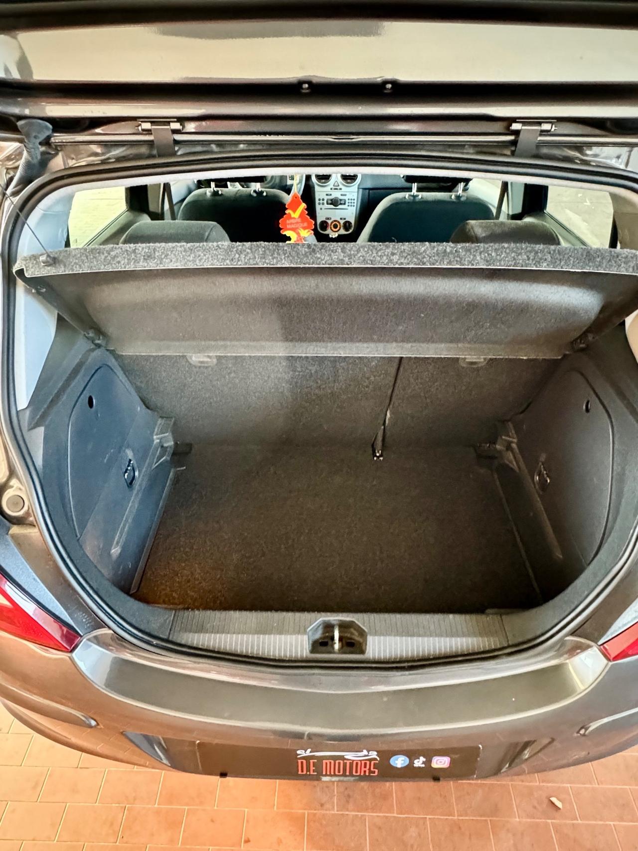 Opel Corsa 1.2 85CV 5 porte GPL-TECH Ecotec