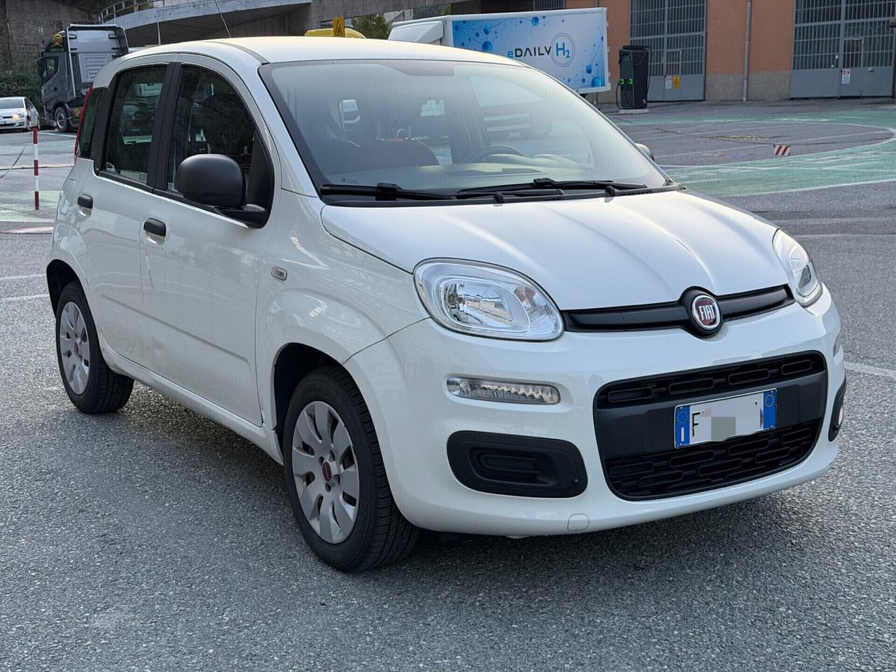 Fiat Panda 1.2 BENZINA 69CV / EURO 6 - NEOPATENTATI