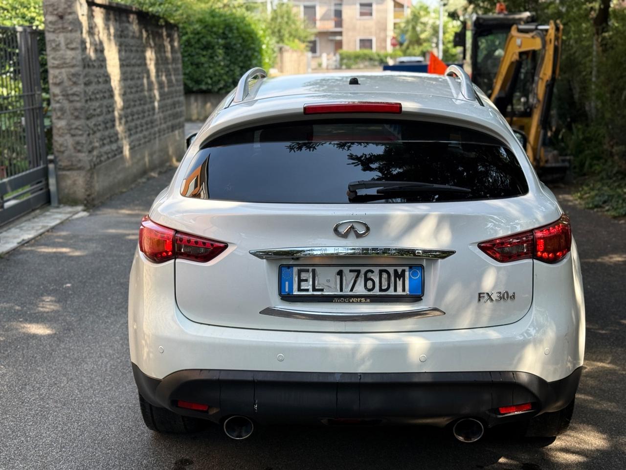 Infiniti FX FX30d S