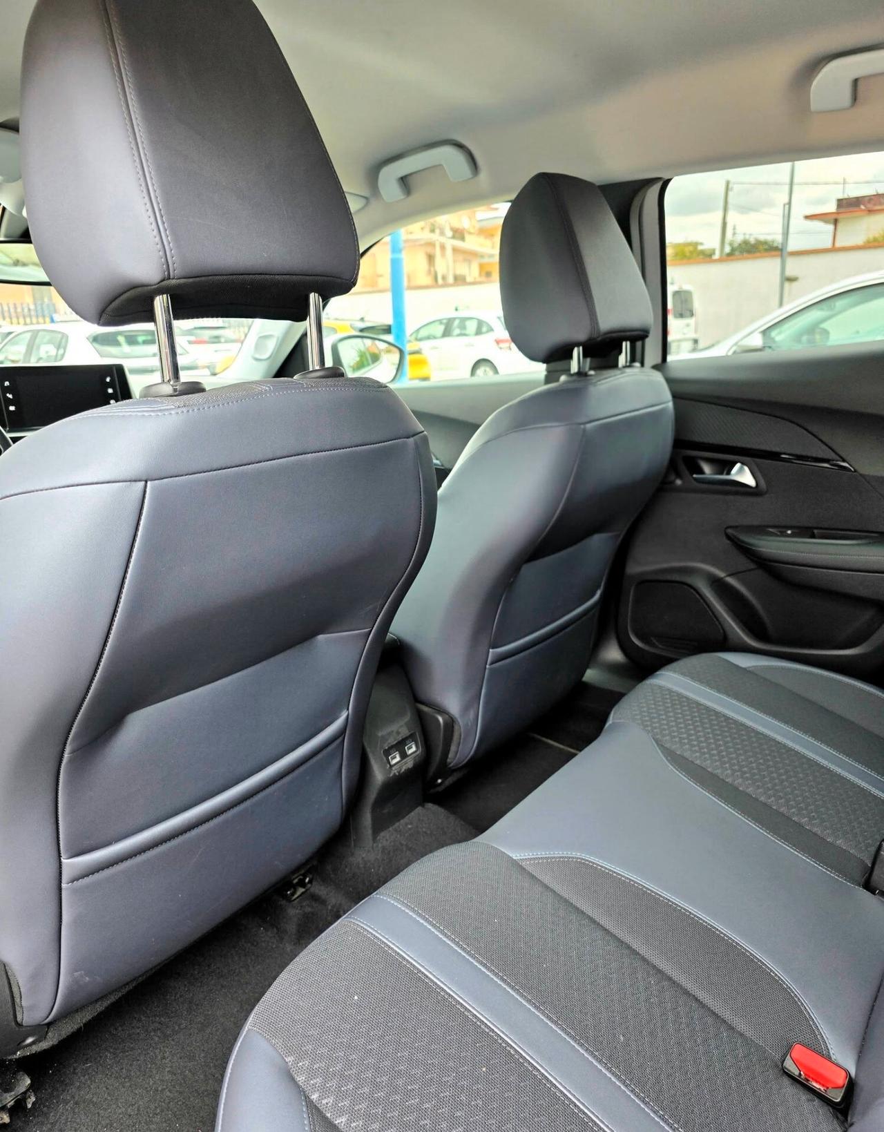 Peugeot 2008 1.5 BlueHDi 102cv Allure Navi Pack