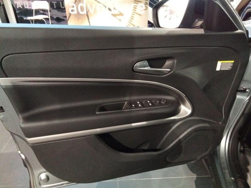 Jeep Avenger e-Hybrid 1.2 MHEV e-Hybrid Turbo Summit