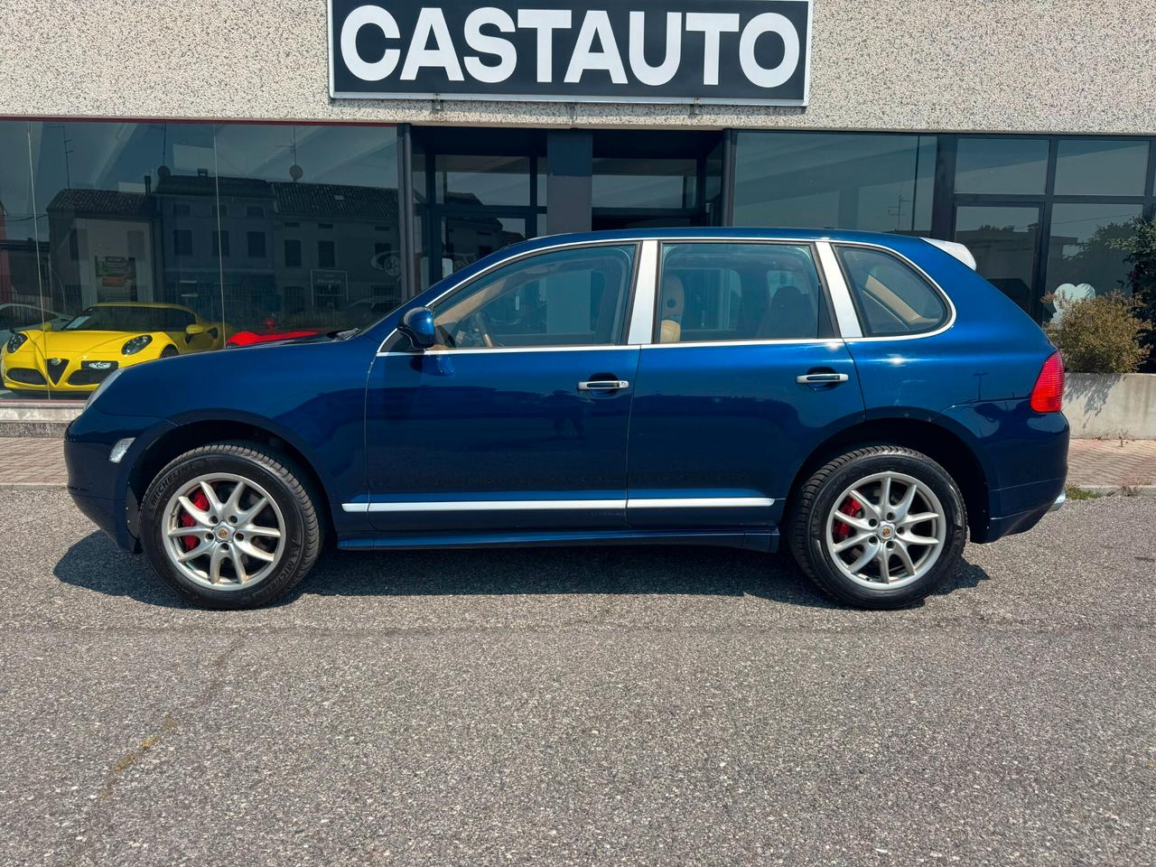 Porsche Cayenne 4.5 Turbo S asi