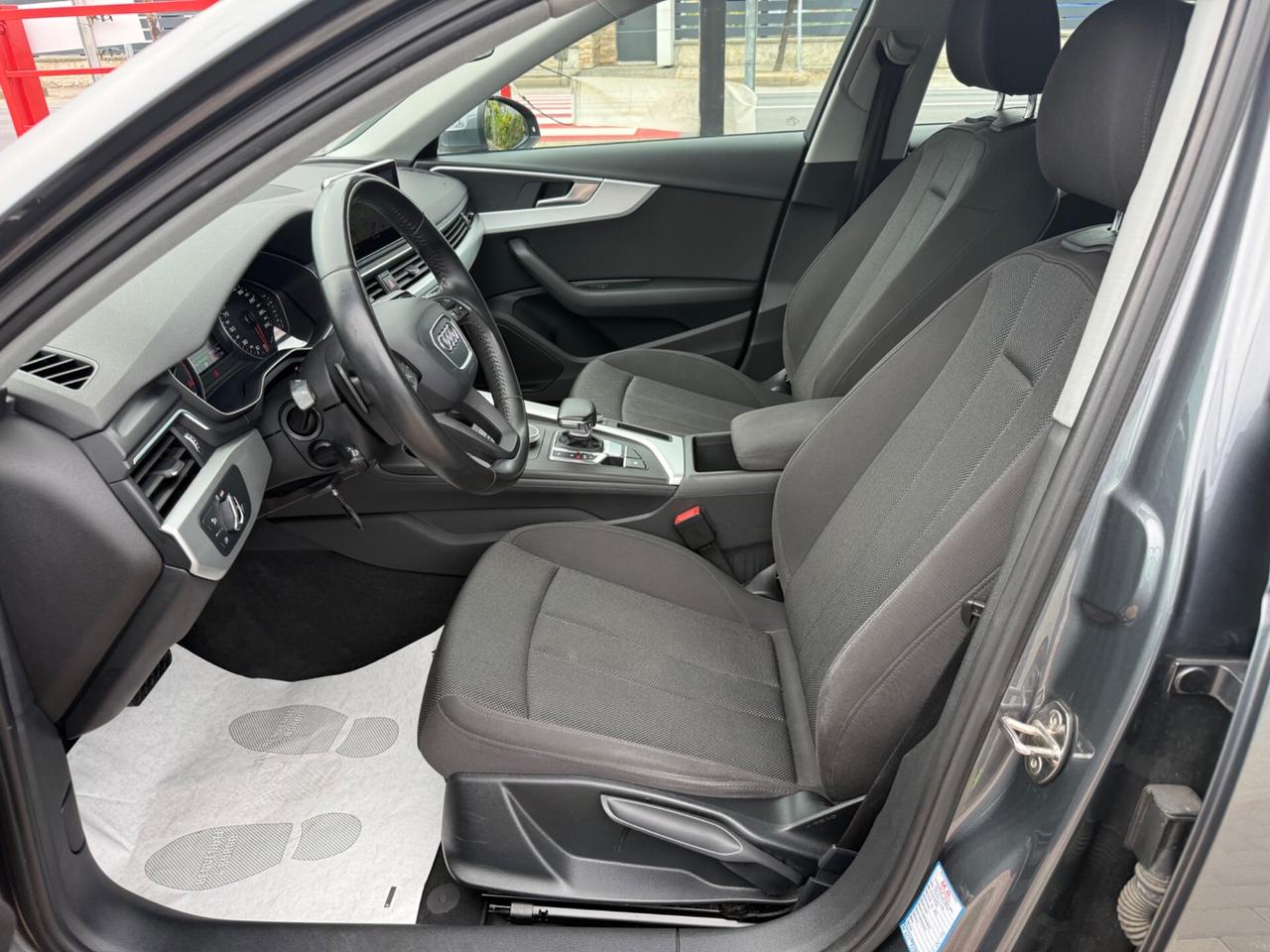 Audi A4 2.0 TDI BERLINA 150 CV ultra S tronic Sport