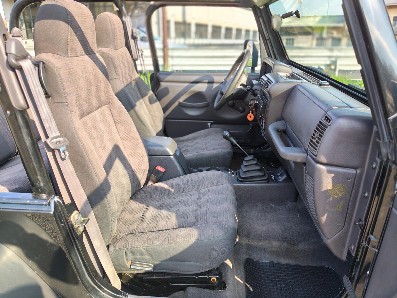 Jeep Wrangler 4.0 cat Sport ASI 4P