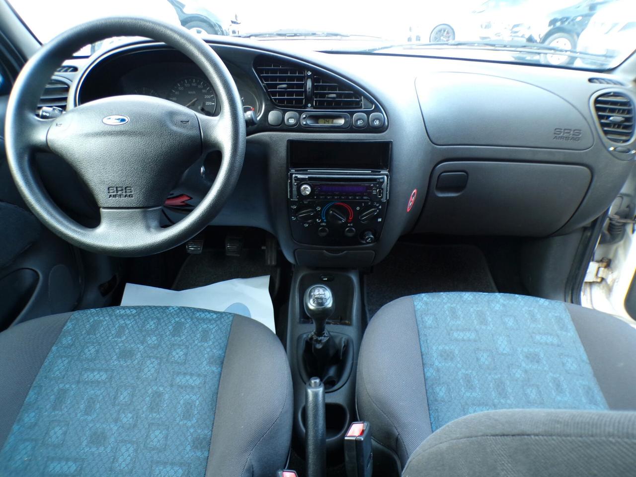 Ford Fiesta 1.2i 16V