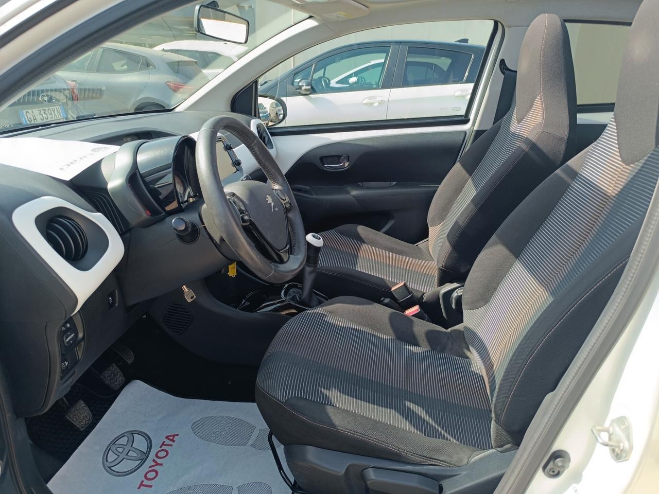 Peugeot 108 PureTech 82 5 porte Active TOP!