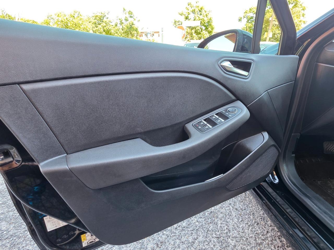 Renault Clio Full Hybrid E-Tech 140 CV 5 porte Zen