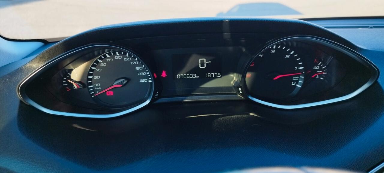 Peugeot 308 BlueHDi 100 S&S SW Active
