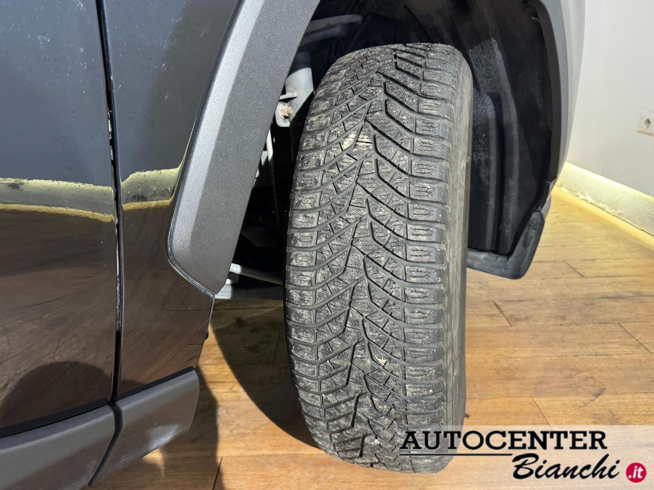 Toyota RAV4 2.5 vvt-ie h Lounge 2wd 218cv e-cvt