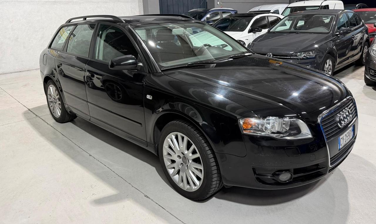 Audi A4 Benzina unicoproprietario Bose