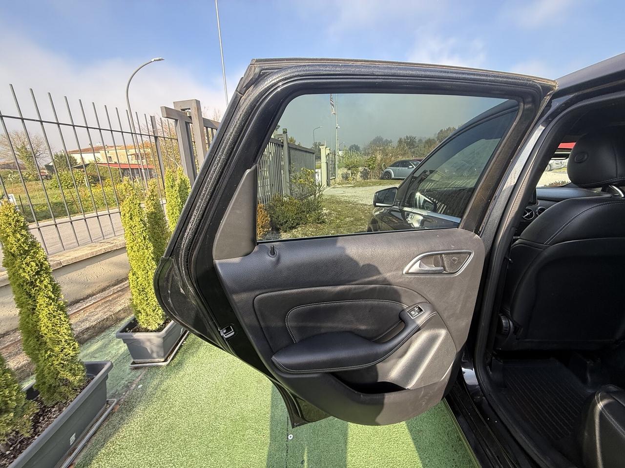 MERCEDES CLASSE B 180D