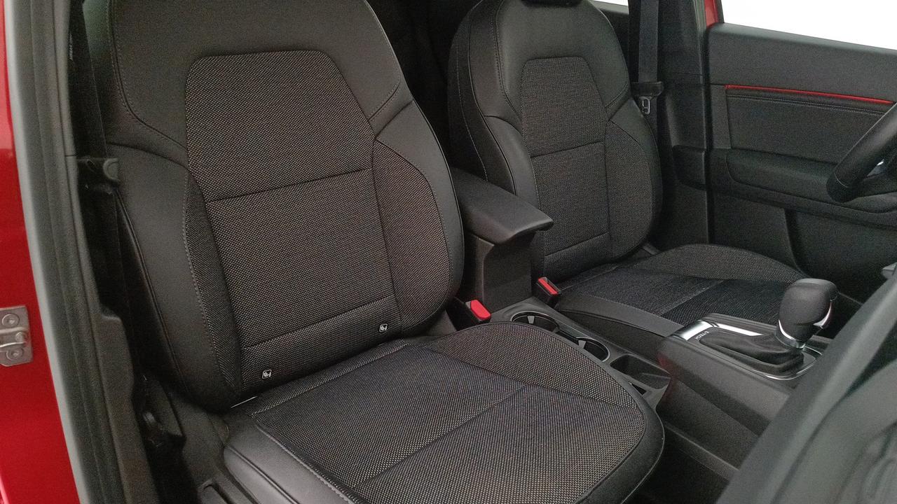 RENAULT Captur 1.6 E-Tech full hybrid Rive Gauche 145cv auto