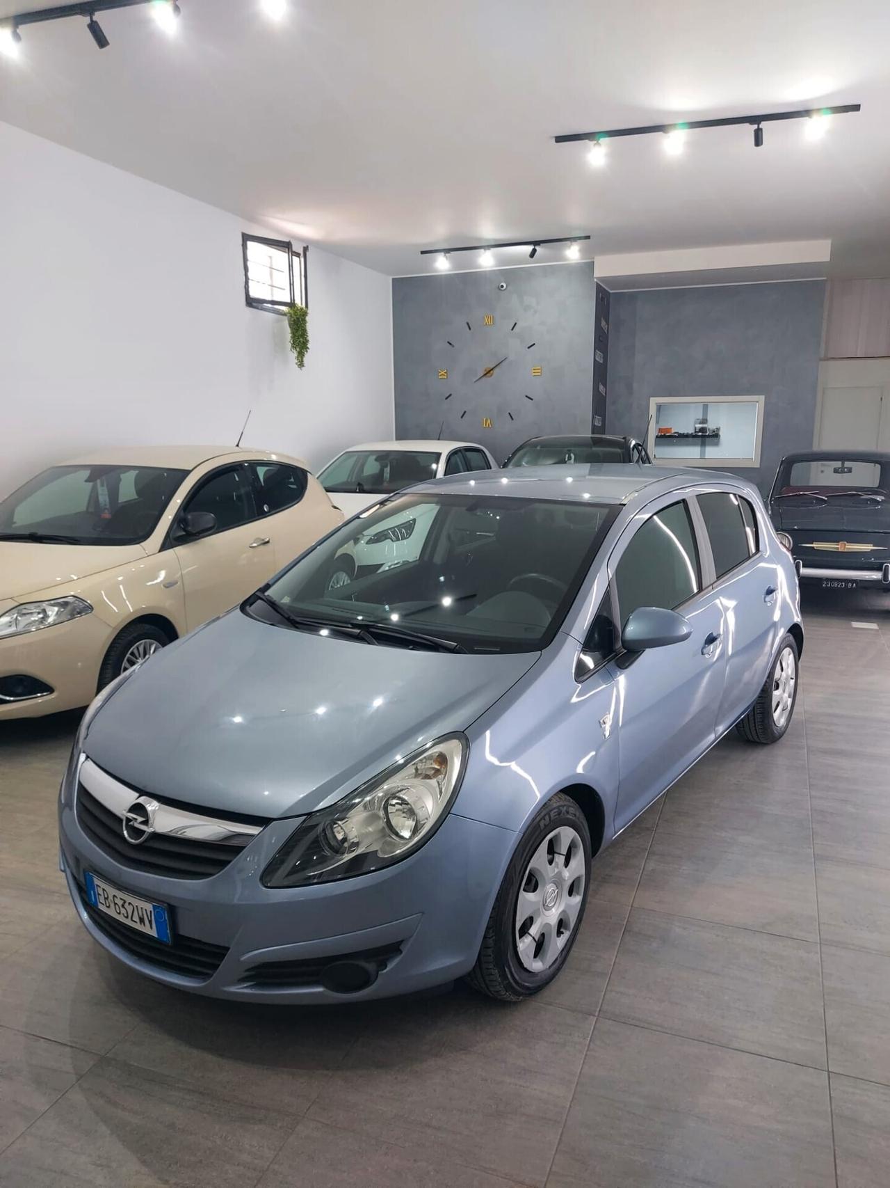 Opel Corsa 1.2 5 porte Easytronic 111 2010