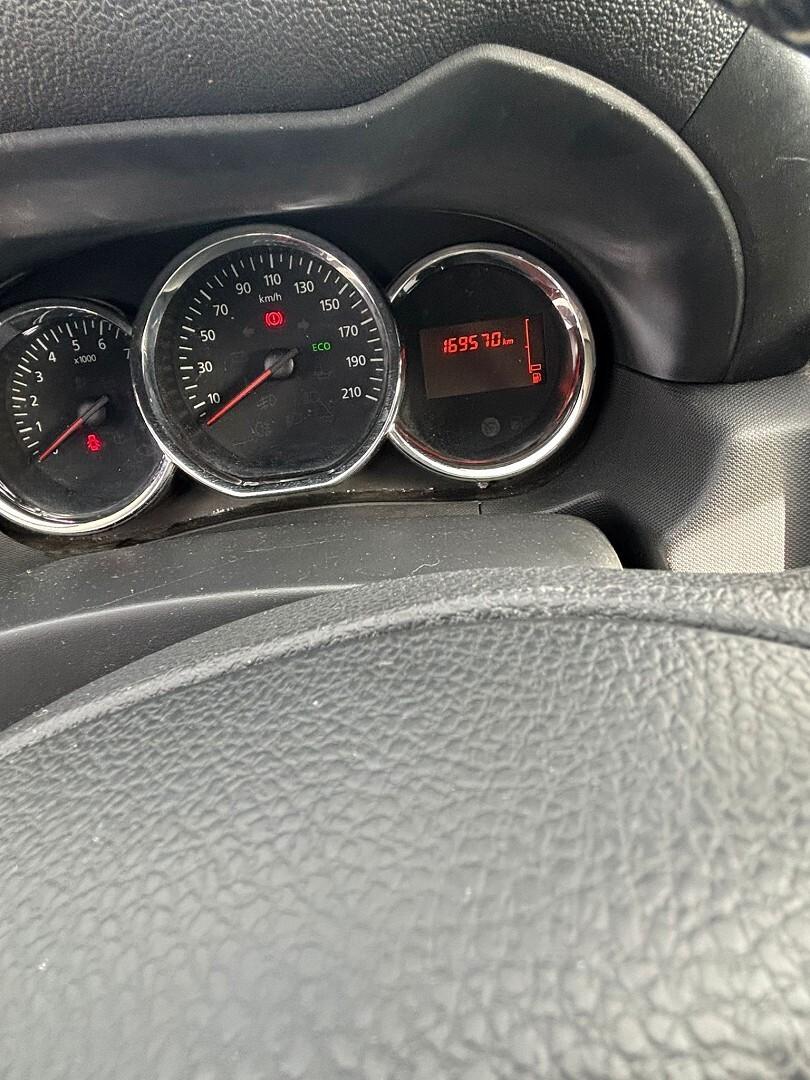 DACIA DUSTER 1.5 DCi 8V 110CV 4X2 BLACK SHADOW