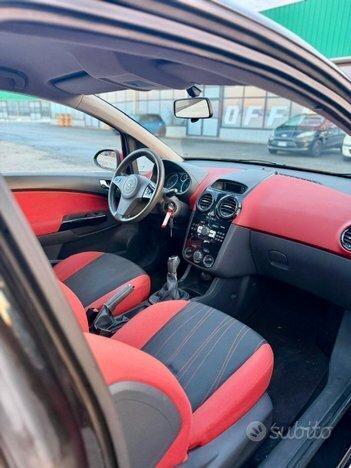Opel Corsa 1.2 Sport