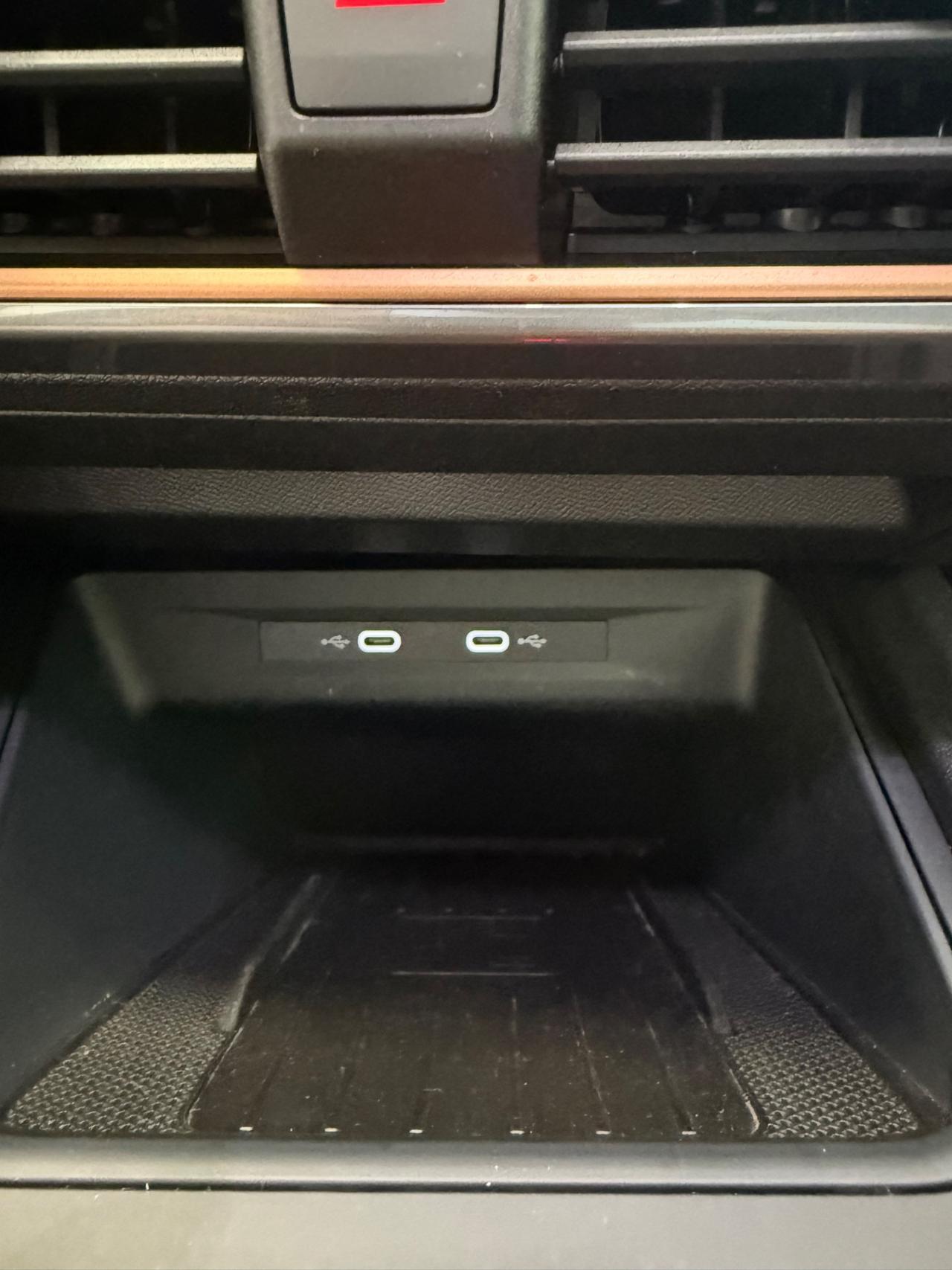 Cupra Formentor 1.5 tsi 150cv dsg LUCI SOFFUSE,TELECAMERA,NAVI,APPLE CARPLAY,ANDROID AUTO,PELLE PARZIALE