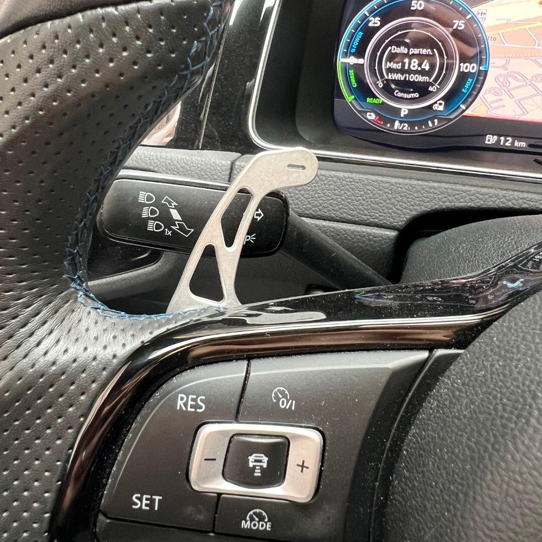 Volkswagen Golf 1.4 GTE dsg 150cv