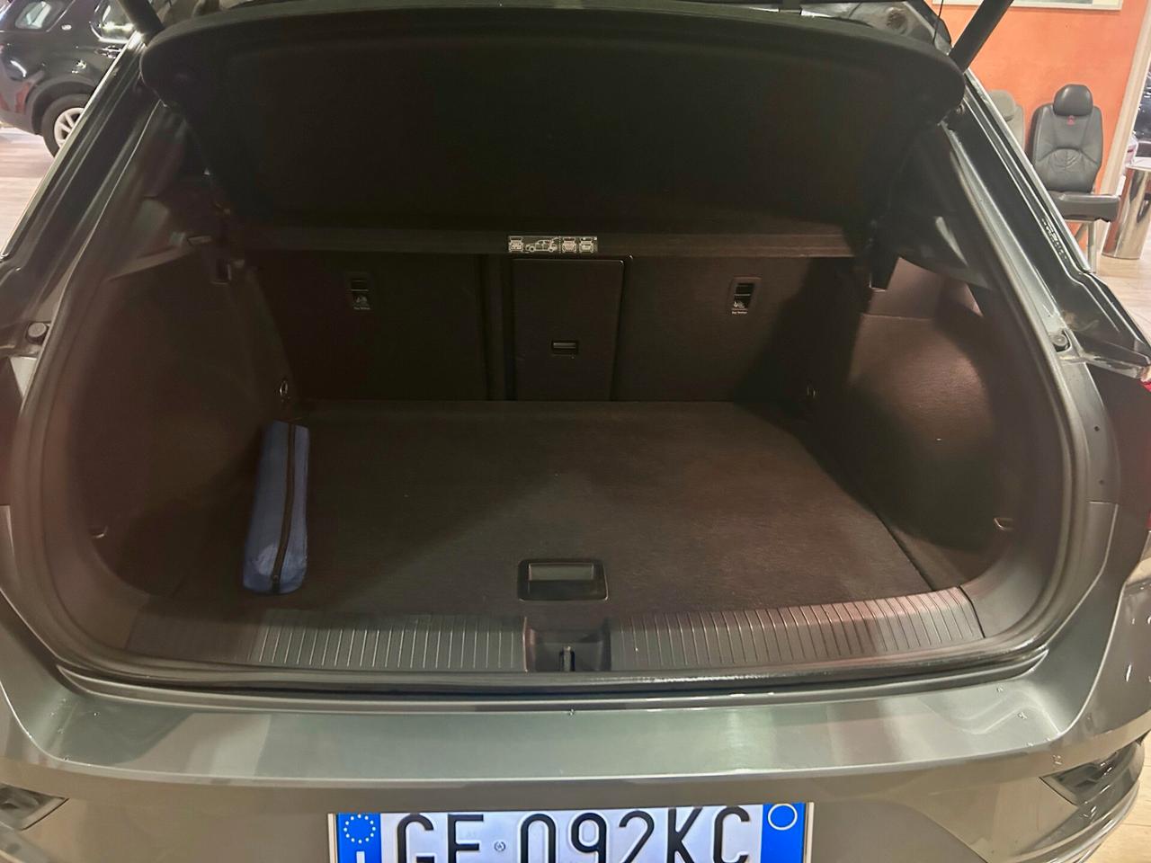 Volkswagen T-Roc 2.0 TDI SCR 150 CV DSG 4MOTION R-LINE