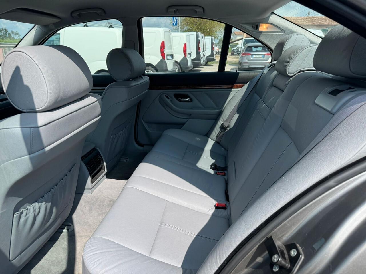 Bmw 520 520i cat Chrome