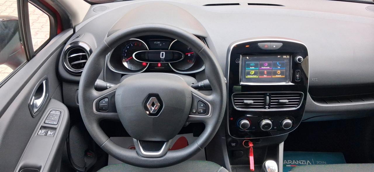 Renault Clio 1.2 75CV Zen NeopatentatiOK