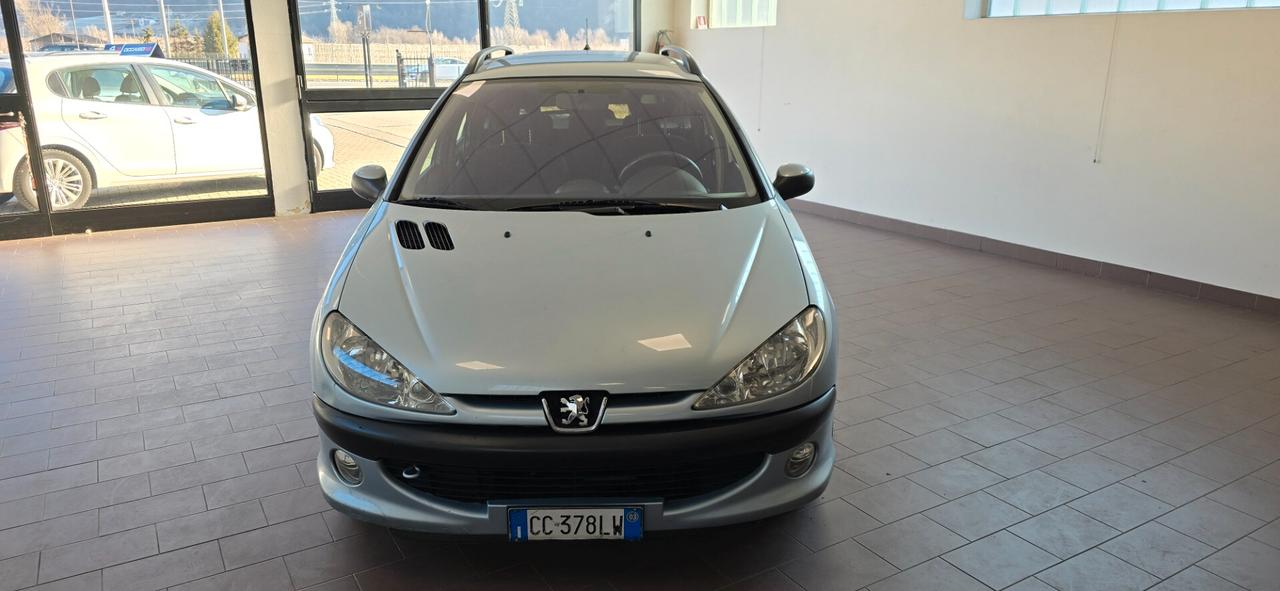 Peugeot 206 2.0 HDi NEOPATENTATI