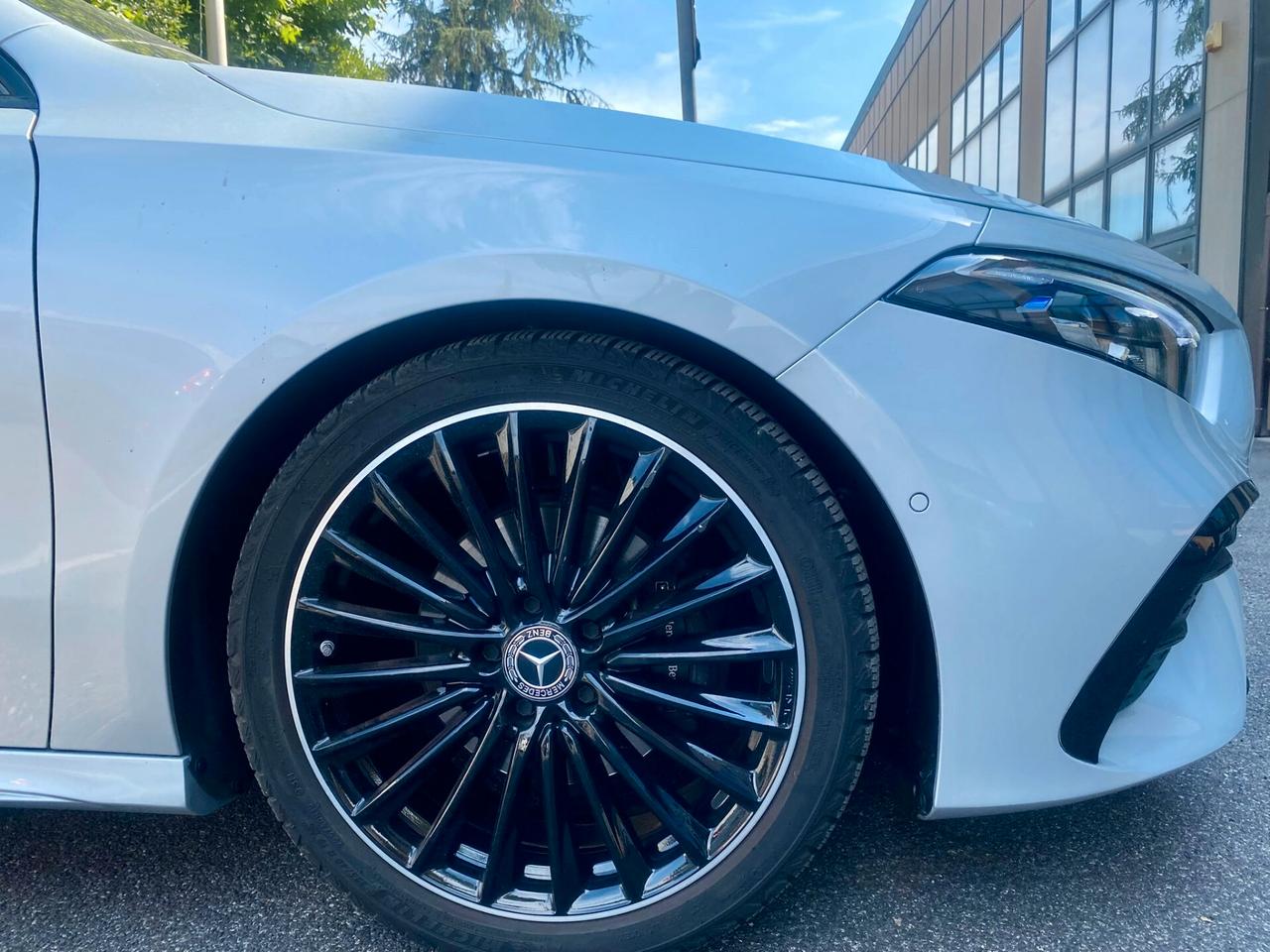 Mercedes-benz A 180 AMG Line Premium Plus TETTO- 19" HEAD-UP GARANZIA