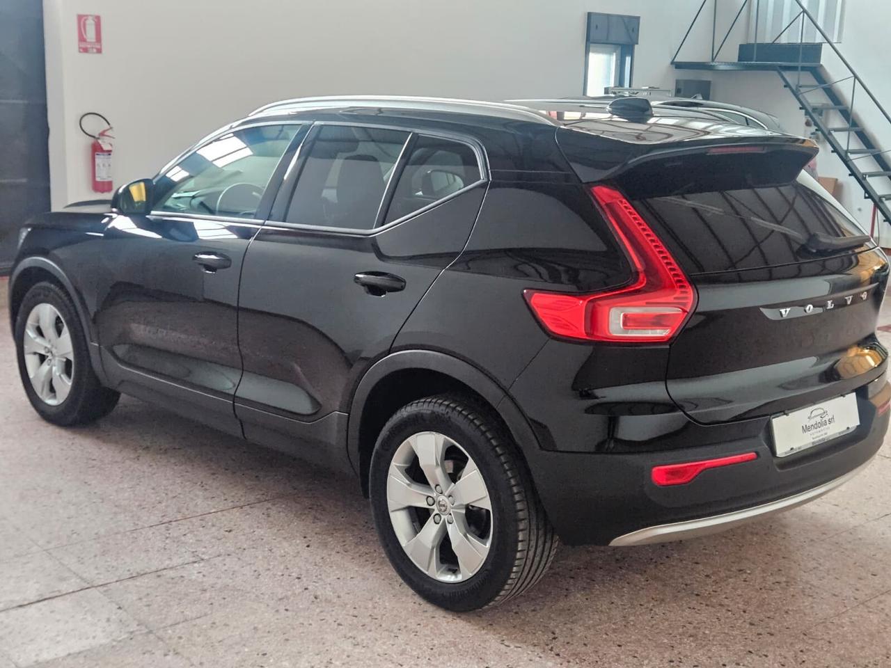 Volvo XC40 D3 Momentum Pro