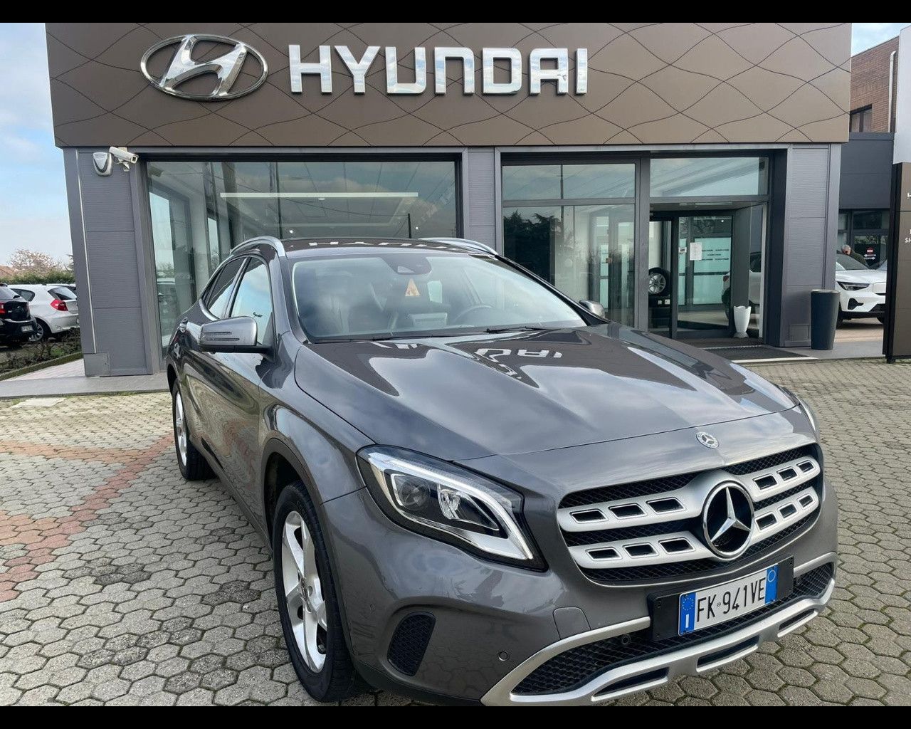 Mercedes-Benz GLA-X156 2017 GLA 200 d Premium auto