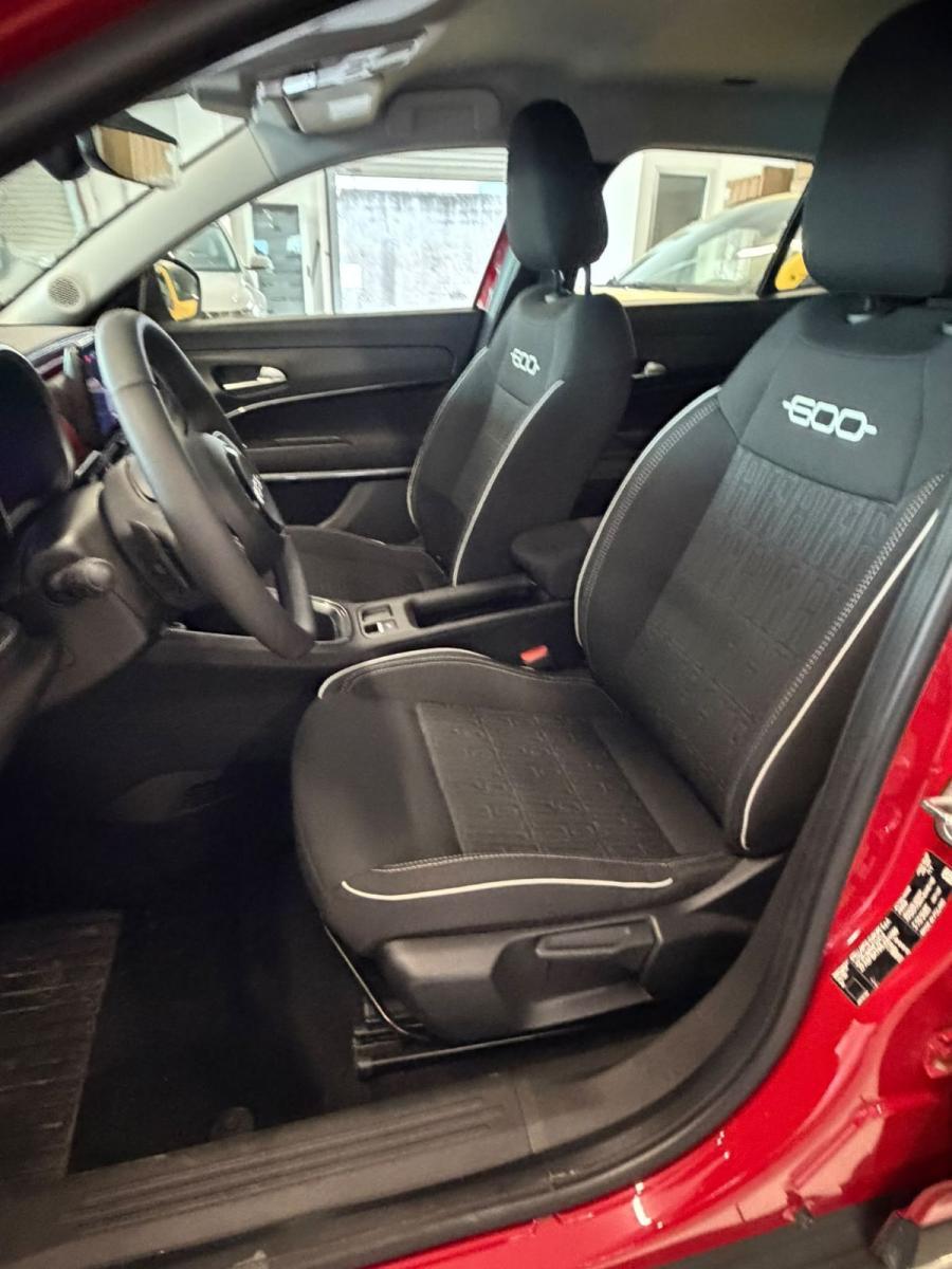 FIAT - 600 - Hybrid DCT MHEV POP