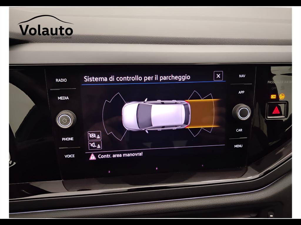 VOLKSWAGEN Polo VI 2022 - Polo 1.0 tsi R-Line 95cv