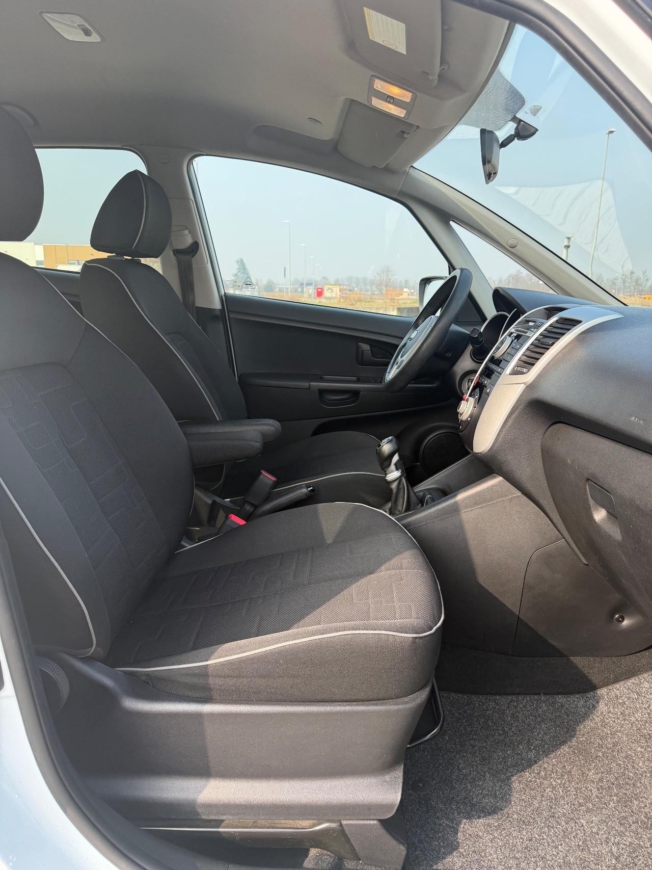 Kia Venga 1.4 CRDi 90CV Cool