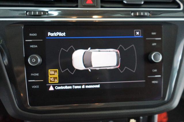 VOLKSWAGEN Tiguan 2.0 TDI SCR 4MOTION Business BlueMotion Technology