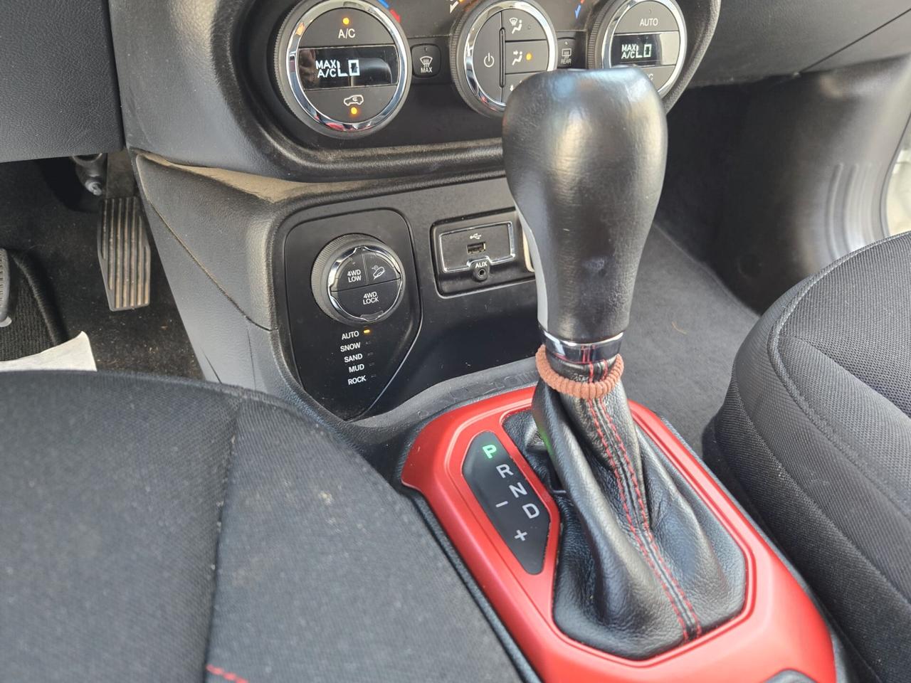 Jeep Renegade 2.0 Mjt 170CV 4WD Low Trailhawk