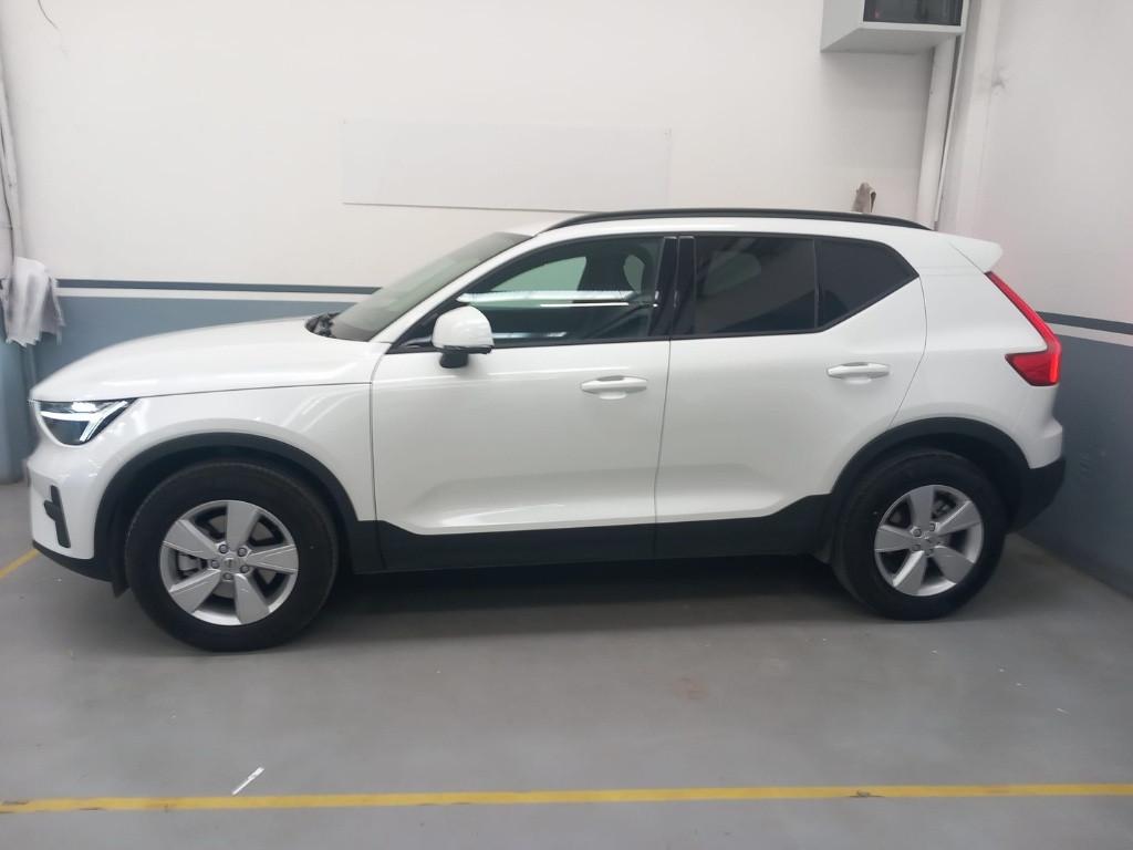 VOLVO XC40 2.0 b3 Essential auto