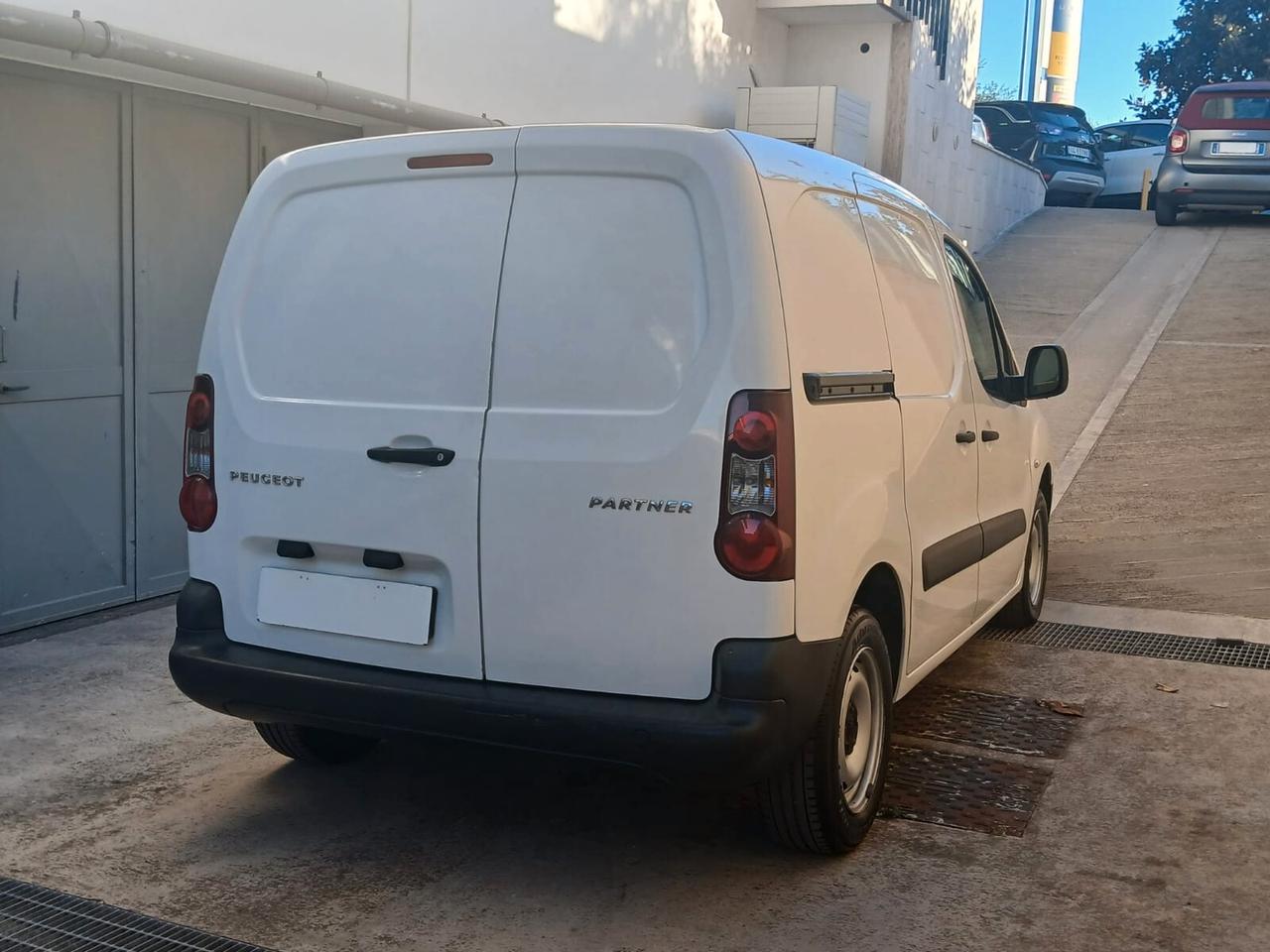 Peugeot Partner BlueHDi 75 L1 Furgone Pro