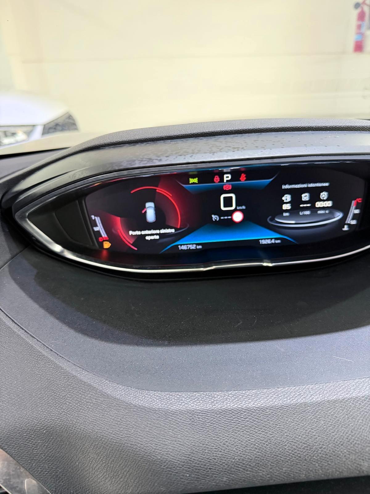 Peugeot 3008 BlueHDi 130 S&S EAT8 GT LINE Pack