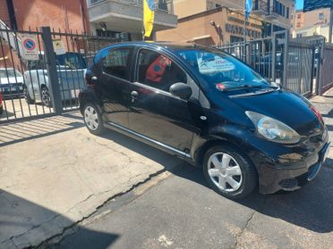 Toyota Aygo 1.0 12V VVT-i 5 porte Now Connect