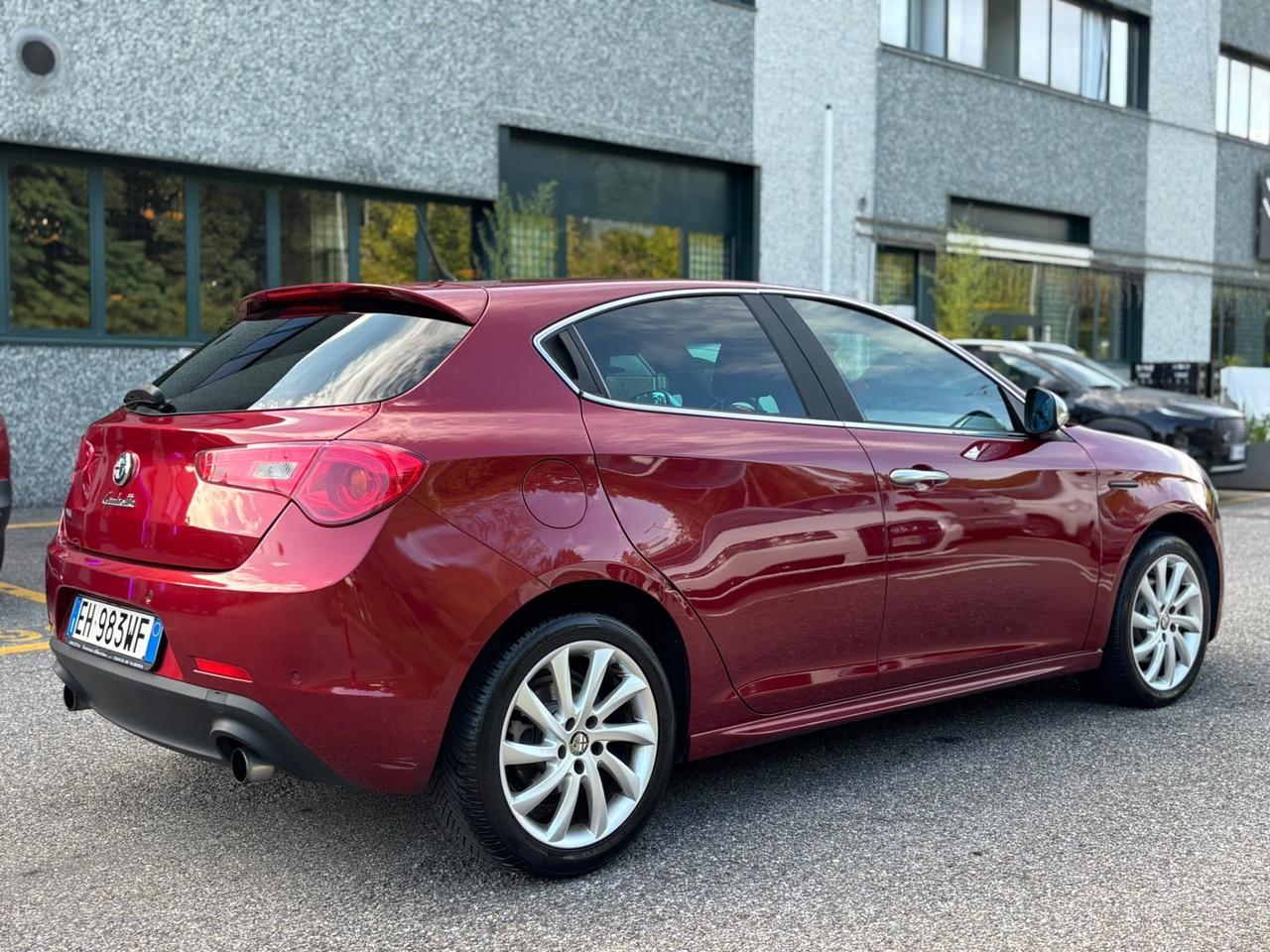 Alfa Romeo Giulietta 1.6 JTDm-2 105 CV Distinctive