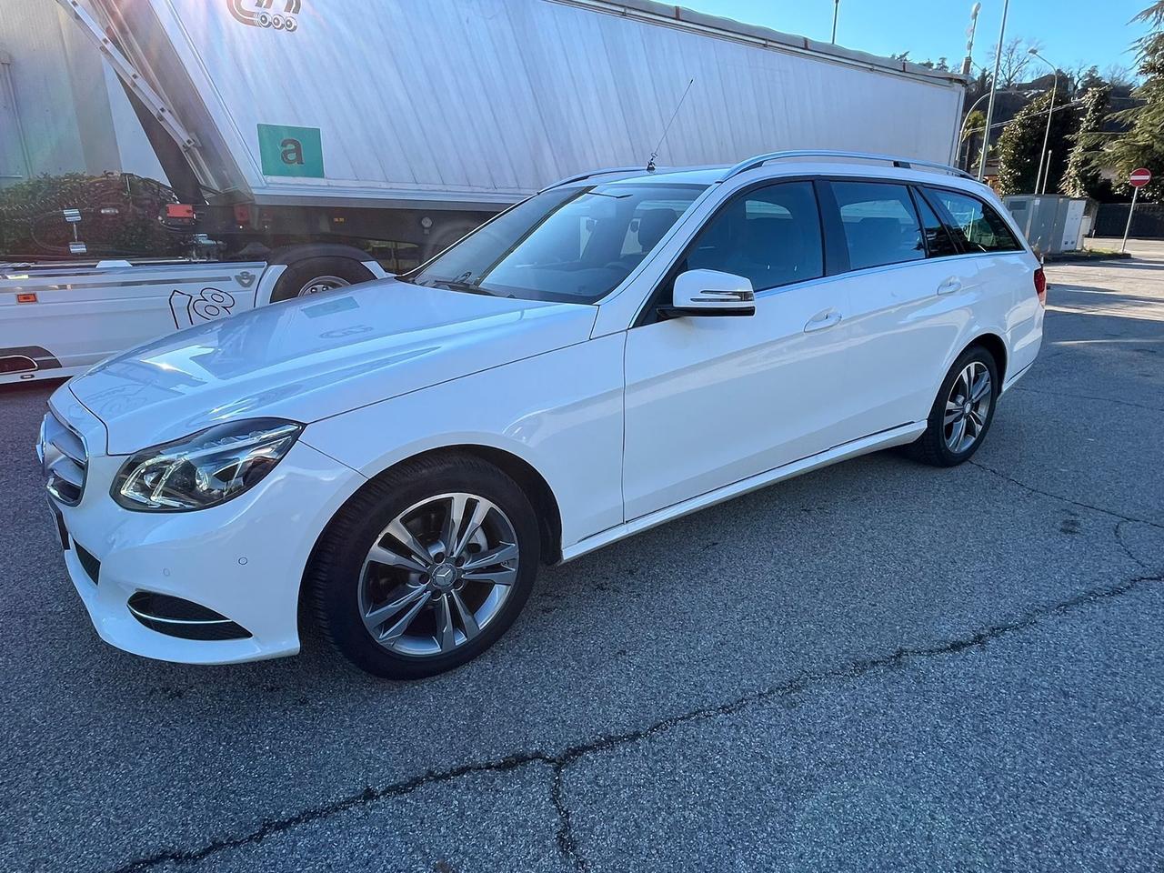 Mercedes-benz E 220 BlueTEC S.W. Premium 2015