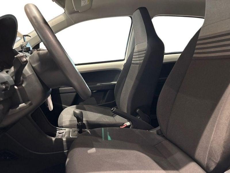Volkswagen up! 5p 1.0 Move 75cv asg