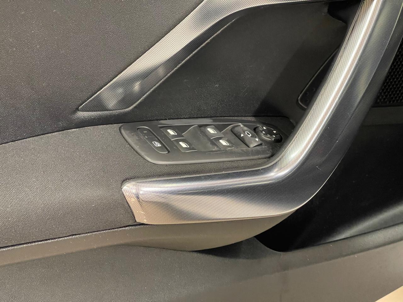 Peugeot 2008 1.6 e-HDi 115 CV Stop&Start Allure