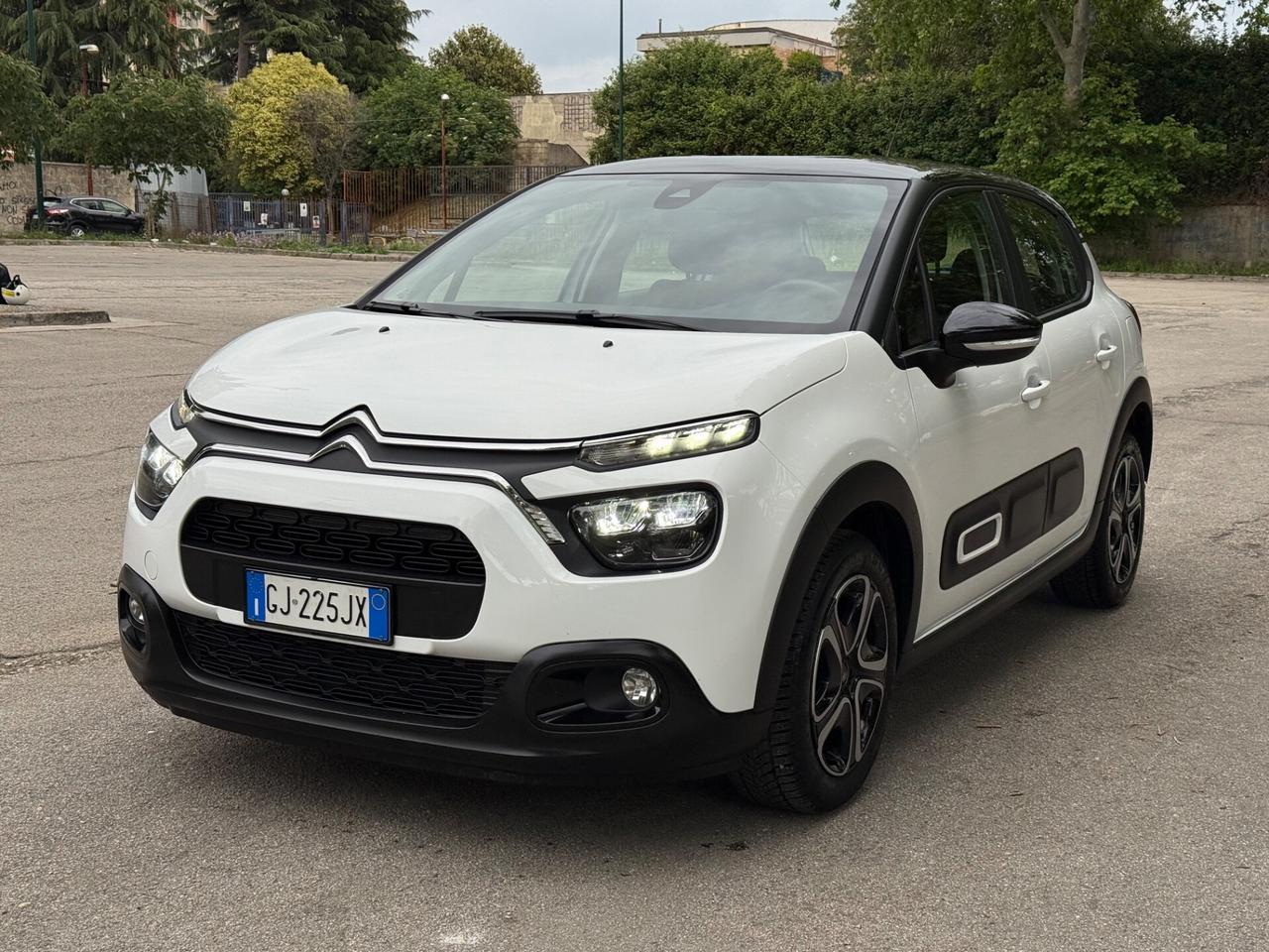 CITROËN C3 2022 PureTech 1.2 83cv Shine