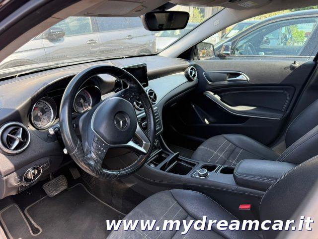 MERCEDES-BENZ GLA 200 CDI Automatic Sport