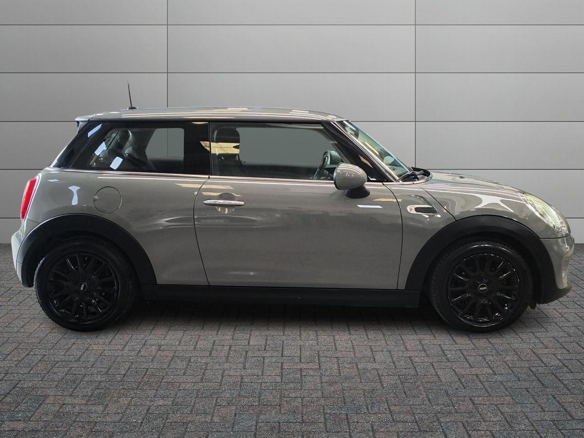 MINI Mini IV F56 2018 3p - Mini 3p 1.5 One 75cv
