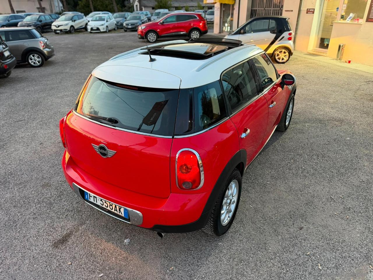 MINI 1.6 One Countryman GPL