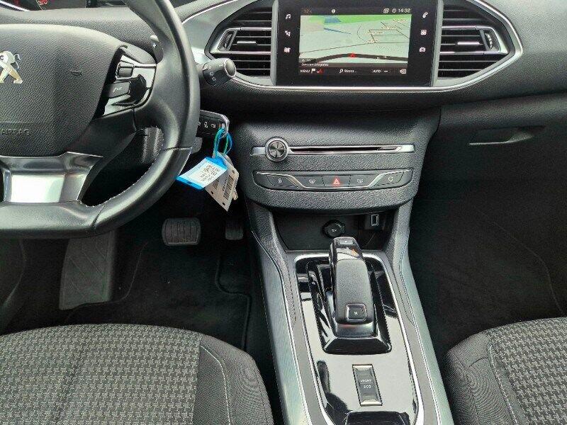 Peugeot 308 308 BlueHDi 130 S&S EAT8 Business