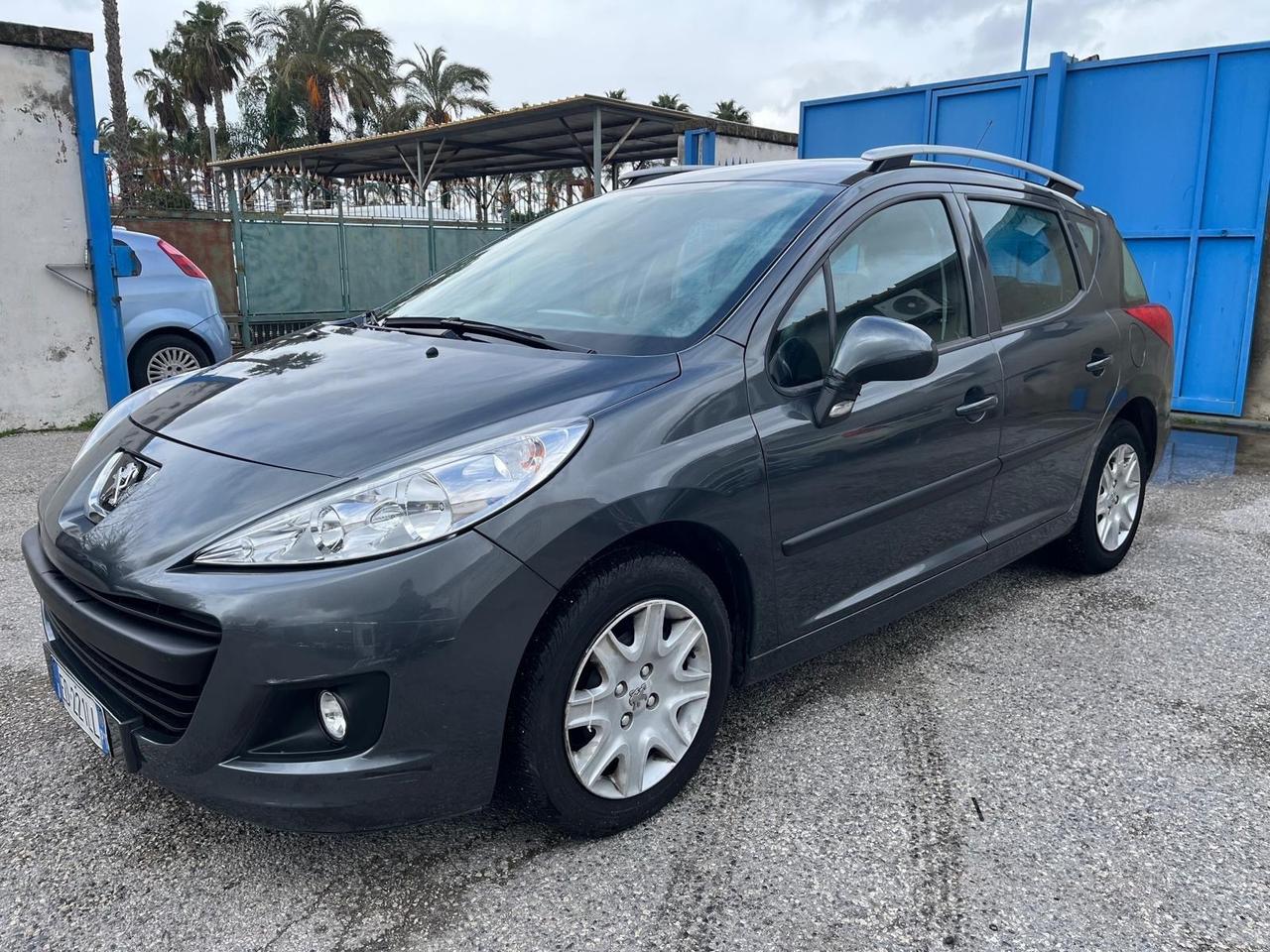 Peugeot 207 s.w-1.6 hdi-full-2010