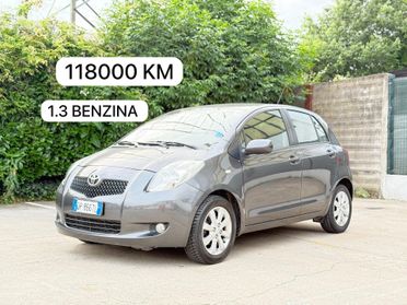 Toyota Yaris 1.3 5 porte Navi