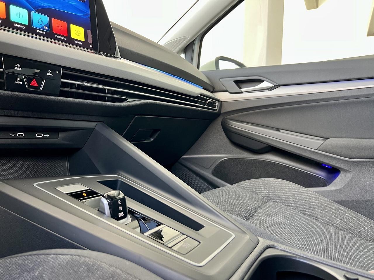 VOLKSWAGEN GOLF 2.0 TDI 150CV DSG LIFE - 2020