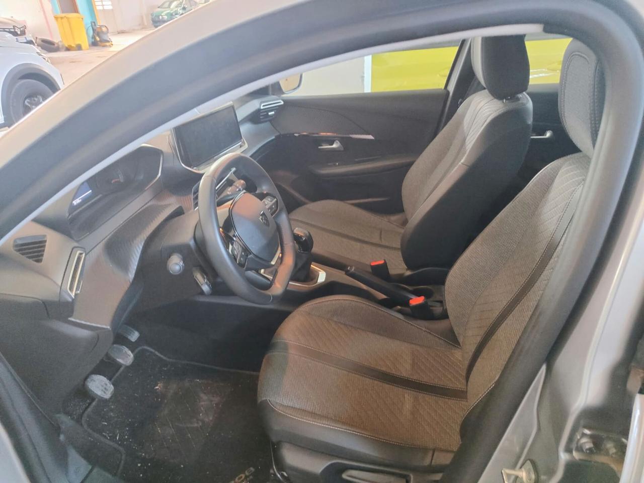 Peugeot 208 1.2 75cv 5p Style